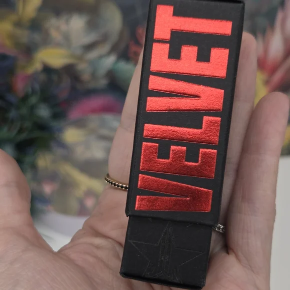 Jeffree Star Velvet Trap Bullet Lipstick - Best Hair NEW - Picture 9 of 14